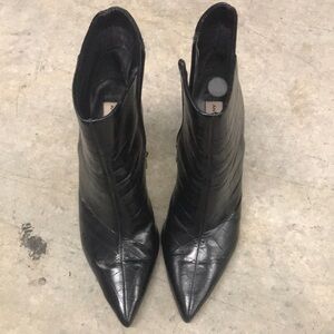 ANTONIO MELANI Black Quilted Ankle Booties